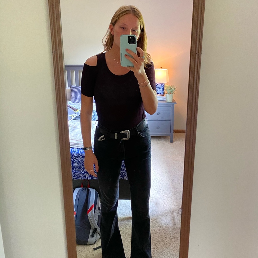 Splendid Open Shoulder Magenta Top Size xs